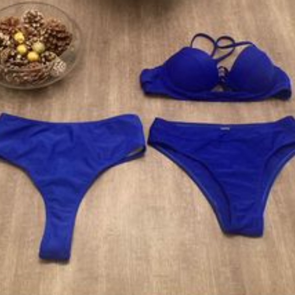 Bikini thong and full back push up bra set - Picture 3 of 4